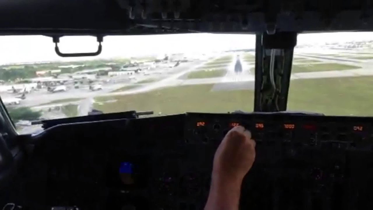 Aero Acquisitions Boeing 737-400 Test Flight