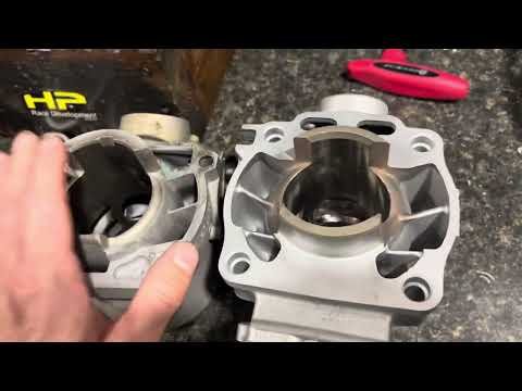Inside a  Pro Supercross and Motocross yz250 engine and cylinder.
