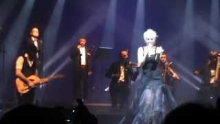 Feeling Better - Malika Ayane 19.04.2013 Palermo