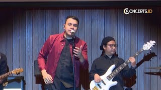 Tulus - Baru [ Intimate Night With Tulus ]  Live in Concert #concerts.id 2018