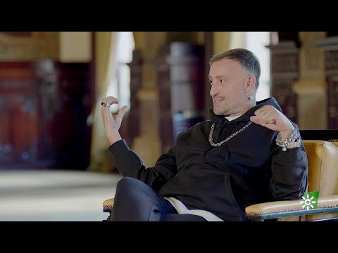 Andalucía es moda | La trayectoria del diseñador jerezano Roberto Diz, contada por él mismo