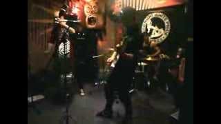 Video Three Wild Guns - My Way