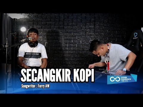 SECANGKIR KOPI - DANGDUT COVER (OFFICIAL LIVE MUSIC)