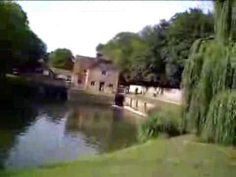 MAPLEDURHAM WATERMILL ORIGINAL BLACK SABBATH PHOTO SPOT