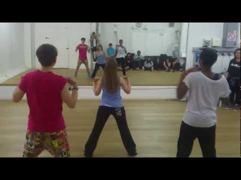 KSpazzing perform Teen Top's "Be Ma Girl"