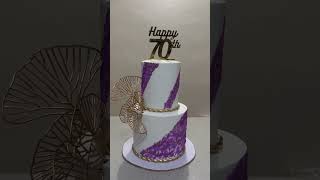 final look😍 what do you love about this cake?#explore #cake #explorepage #cakedesign #70thbirthday 😋