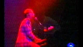 Elton John - Antena 3 News - Your Song (Thru The Decades)