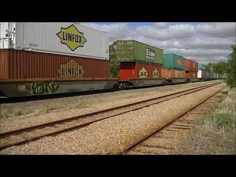 Pacific National's NR92 & NR51 on 7PM5 double stacked intermodal train - Crystal Brook SA - 17/03/14