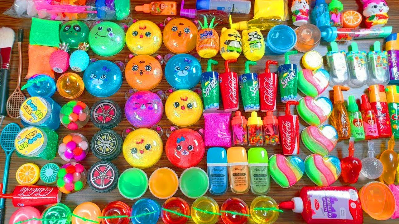 Watch Personajele Din Spongebob Pantaloni P?tra?i Now Slime Haul + Produse de Machiaj si Alte Lucruri