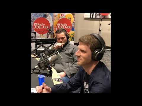 Members of the former band Crisp talk about Sia and her early career with them.