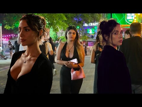 BUENOS AIRES NIGHTLIFE 2025 is INSANE 🇦🇷 4K Night Walk