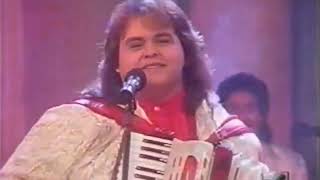 Guardianes Del Amor - Corazón Romántico [Official Video]