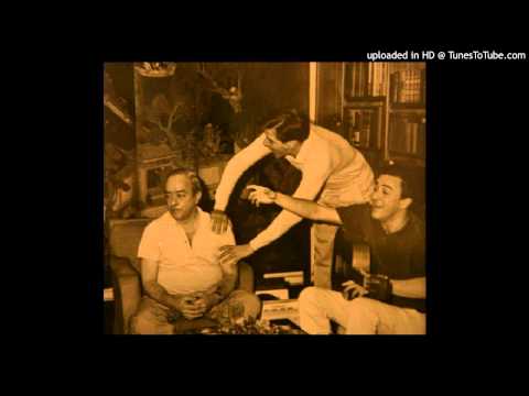 João Gilberto - Lá Vem A Baiana (Na Casa de Chico Pereira, 1958)