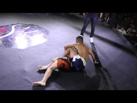 Luta 03 - Igor Vicena vs Alex Sander PATÃO COMBAT 2