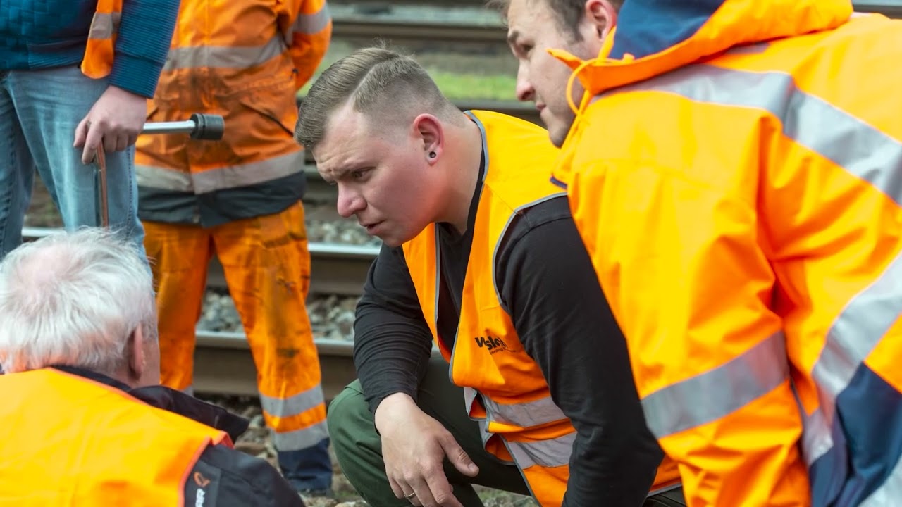 Thumbnail Youtube VideoVRqkLmMheo0