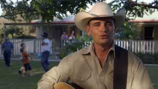 Roo Arcus - Out On The Farm (Official Video)