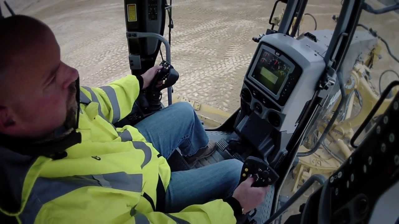 Advanced Control Joysticks | Cat® Motor Graders