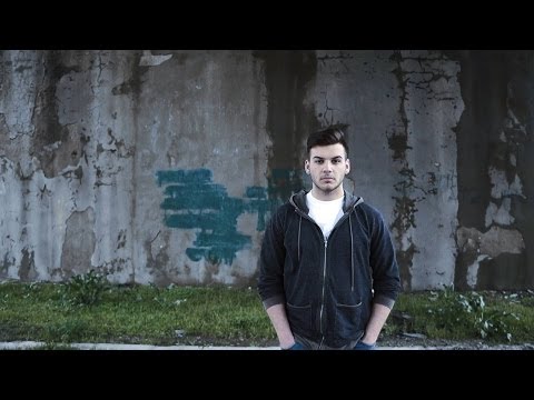 Skill Less-Zeu in transee (Official Video HD)