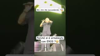 EROS blocca il concerto: "NON VEDI NIENTE?" 😱 #cantantiitaliani