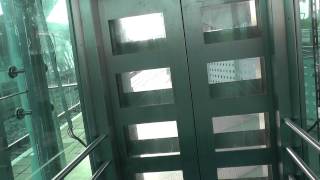 preview picture of video 'Lift, Fahrstuhl, elevator, station Zwijndrecht, 15-4-2014'