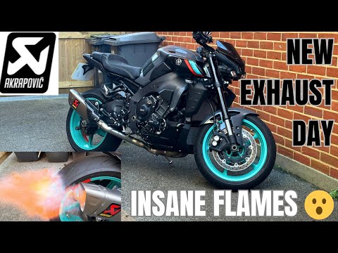 Yamaha MT10 gets Insanely loud akrapovic exhaust *huge flames*