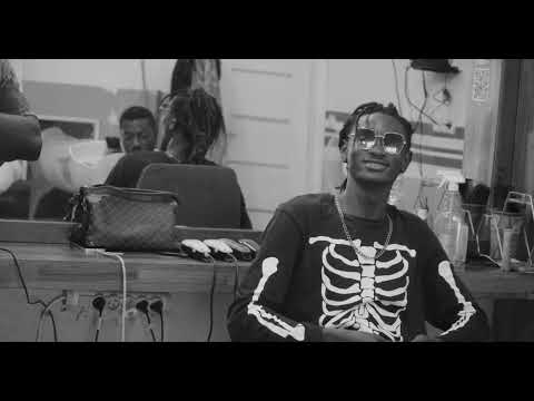 MC KF - MAMAN (Clip Officiel)