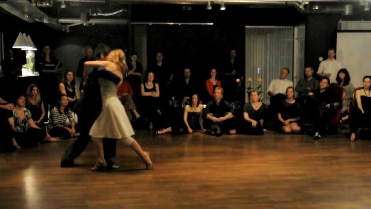 Cecilia Garcia and Serkan Gokcesu - www.OsloTango.com november 2011