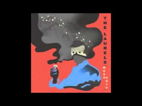 The Laurels - 'What She Does To Me'