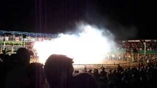 preview picture of video 'Expolin 2013 - Queima de fogos na abertura do rodeio'