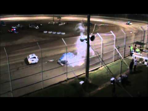 JUNIORS CRASH LATROBE 27-10-12