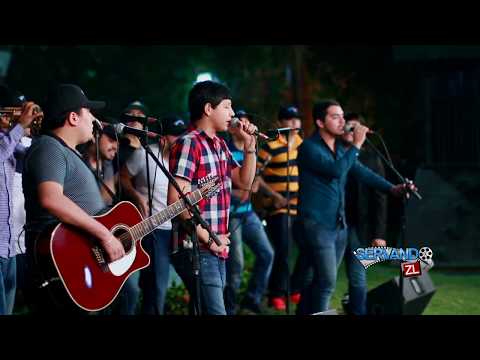 Los Nuevos Ilegales Ft. Banda Renovacion Ft. Los Del Arroyo - El Pantera (En Vivo 2015)