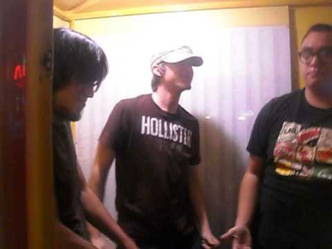 Celebrating KiraFlax's departure with Karaoke @ Gameworks