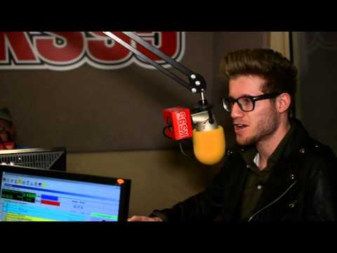 Eric Gordon from American Idol in Studio with Moon & Staci