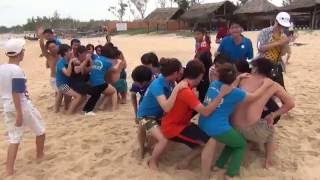 Trò chơi bãi biển - tình yêu đến từ những bắp đùi - Cty TNHH TM Xuân Vy