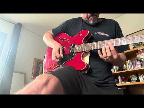 Oscar Schmidt OE30-B Delta King Semi-Hollow 2010s - Cherry image 5