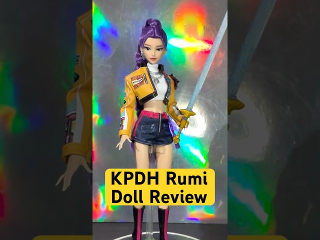 Vídeo relacionado con K-Pop Demon Hunters - Huntrix Huntr/X Rumi Bootleg Kids T Shirt, Navy, 12-13