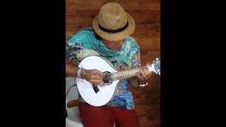 Armandinho testando novo Bandolim, participção Grupo Brasileirissimo. Assanhado (Jacob do Bandolim)