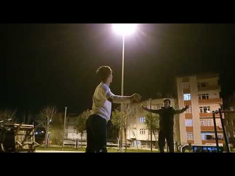 Gençlerden Erik Dalı Performansı