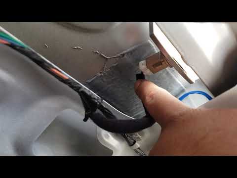 Kia Optima LED emblem