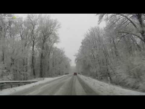 Vožnja po zasneženih cestah Prlekije