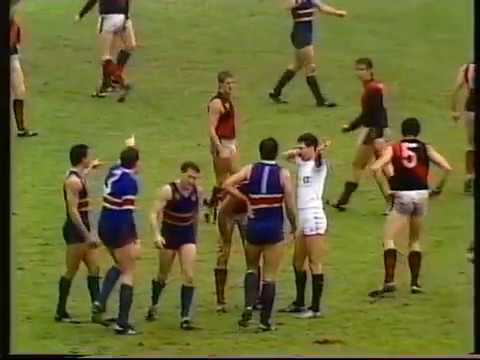 1984 Essendon vs Footscray Rd 17 AFL football