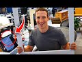 A Day In The Life of Mark Zuckerberg ( Facebook's CEO )