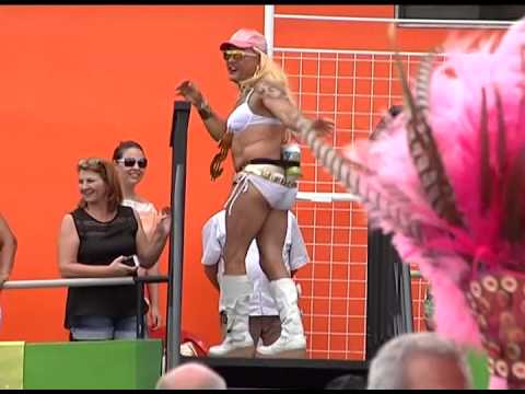 Programa Neusa Bighetti exibido no dia 02/03/2014 - Desfile Dondocas 2014