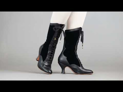 Camille Women's Edwardian Boots (Black/Black)