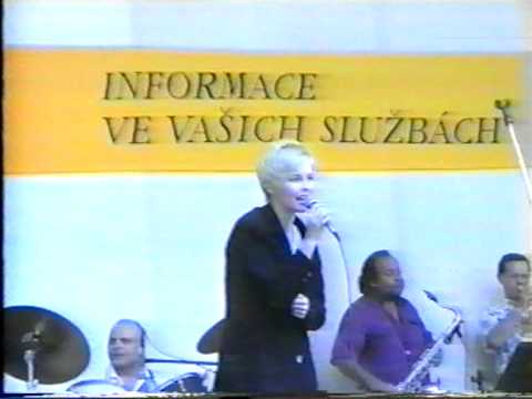 IVETA BARTOŠOVÁ+GOLEM (LIVE)