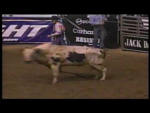 Panhandle Slim bucks Jed Ward - 98 PBR Columbus