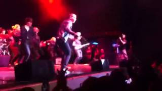 Uptown Funk- Chris Jamison cover live in Pittsburgh
