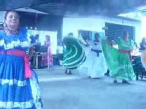 La Cumbia Folklórica
