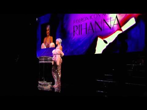 Rihanna Received Style Icon Award - 2014 CFDA Fashion Awards