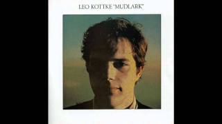 Leo Kottke - Standing In My Shoes